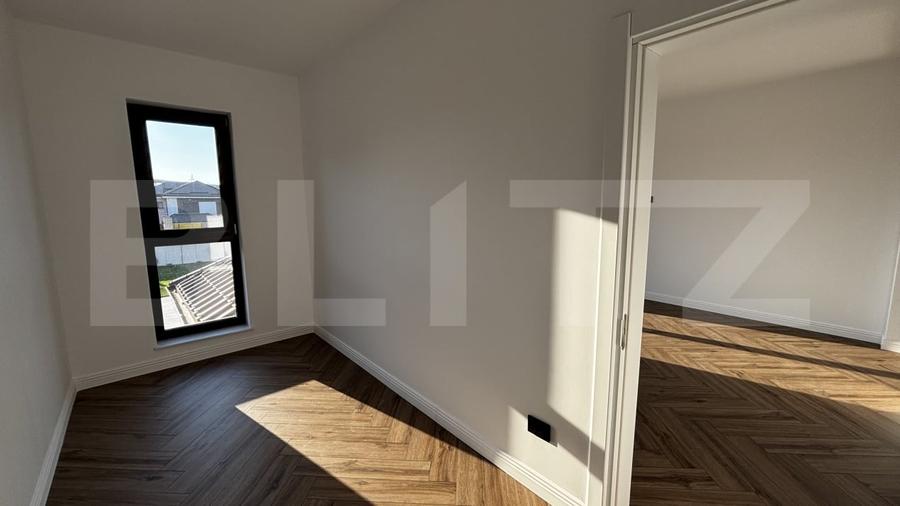 Casă individuală cu 4 camere cu Piscina în Bariera Vâlcii