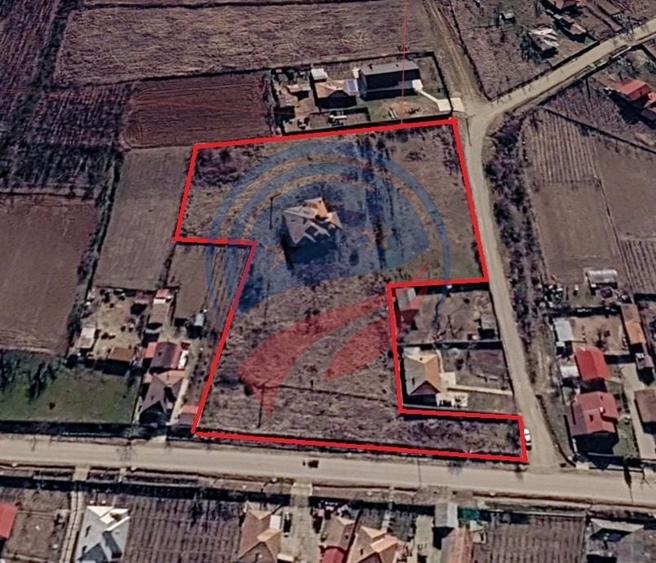 Teren Construcții intravilan de 8227 mp, în Fratoștița