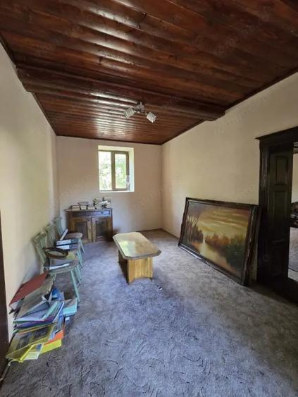 Casă cu 2 camere cu Teren 549 Mp în Cenad