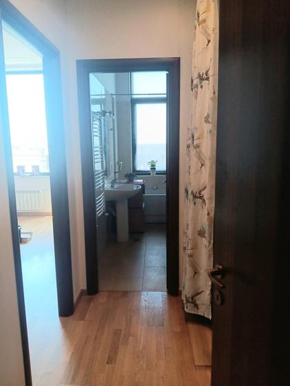 Apartament decomandat în Băneasa