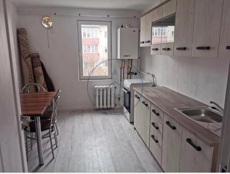 Apartament cu 4 camere de vanzare | Imparatul Traian | Etaj 3 - 2