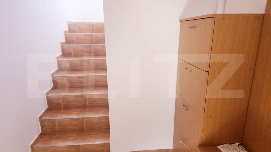 Apartament cu 3 camere decomandat, mobilat în Micești