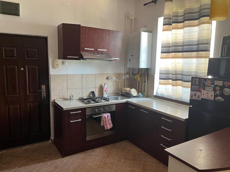 Apartament cu 2 camere nedecomandat în Brâncoveanu