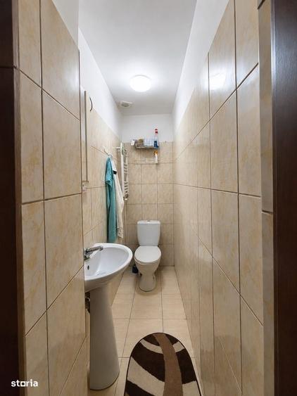 Apartament cu 4 camere în Berceni