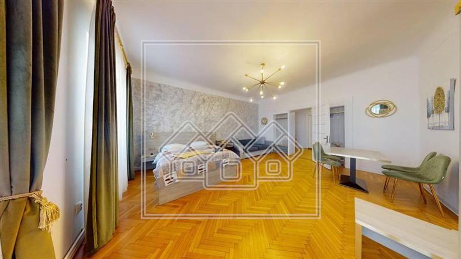 Apartament cu 3 camere decomandat în Ultracentral