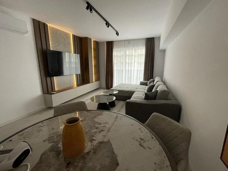 Apartament cu 2 camere semidecomandat în Ghencea