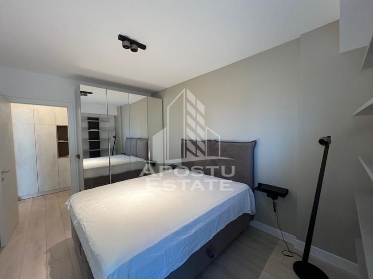 Apartament cu 2 camere decomandat, mobilat în Torontalului