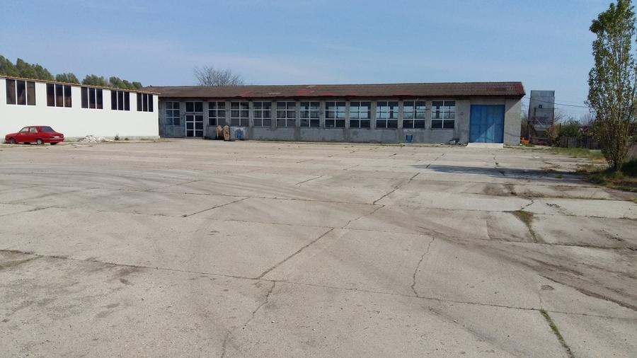 Spațiu industrial, de 680 mp, în Aurel Vlaicu