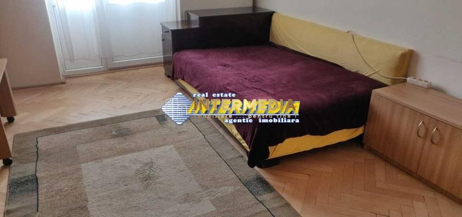 Garsonieră decomandată, mobilată în Ultracentral