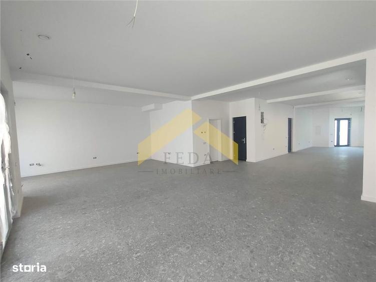 Spațiu comercial, de 160 mp, în Central