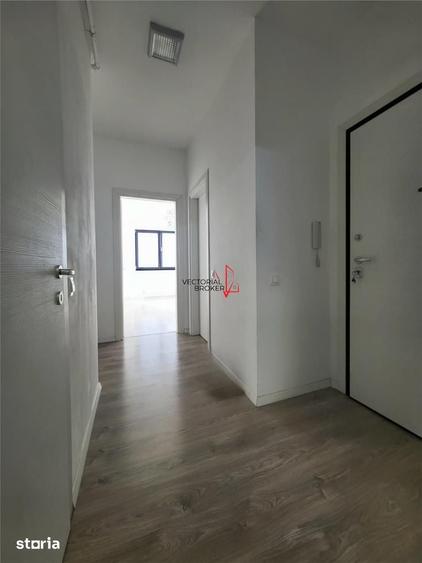 Apartament cu 3 camere decomandat în Titan