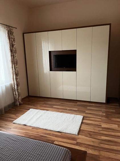 Apartament cu 2 camere semidecomandat, mobilat în Dumbrăvița