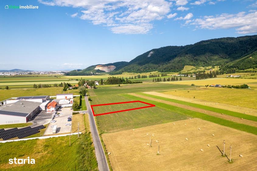 Teren de 5452 mp, în Bartolomeu