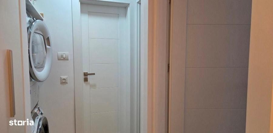 Apartament cu 3 camere decomandat în Tomis III