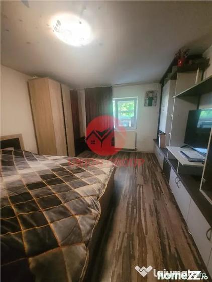 Casă cu 4 camere cu Teren 600 Mp în Lazu