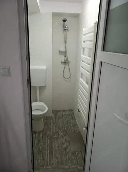 Apartament cu 2 camere semidecomandat în Poiana