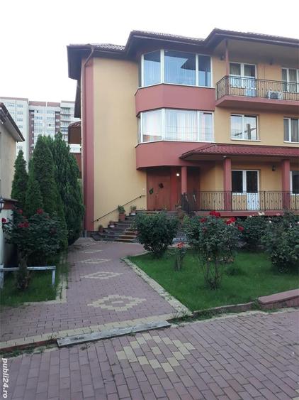 Casă cu 13 camere cu Teren 1000 Mp în Ghencea