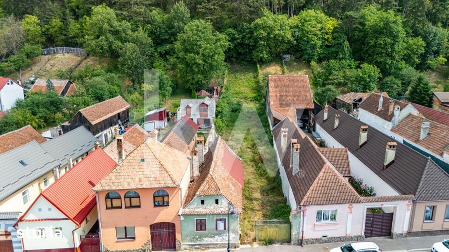 Casă cu 1 camere cu Teren 896 Mp în Caragiale
