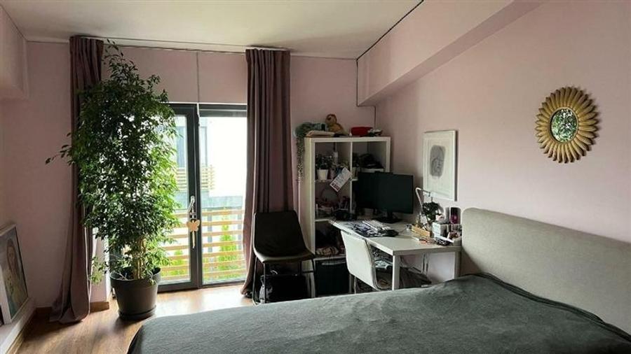 Duplex cu 4 camere cu Canalizare în Cristian