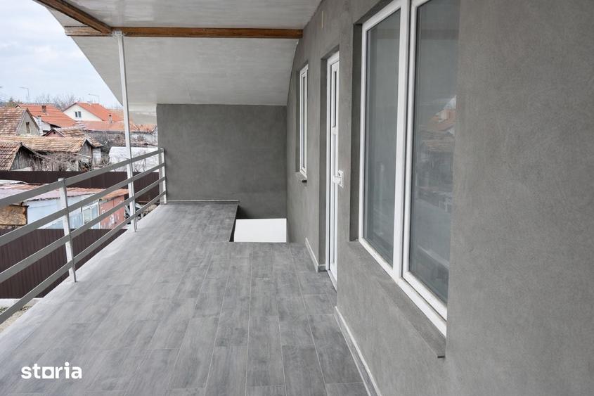 Casă cu 6 camere cu Teren 405 Mp în 6 Vânători