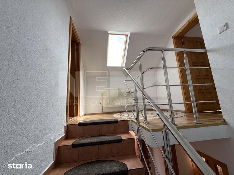 Casă cu 4 camere cu Teren 2784 Mp în Frătăuții Vechi