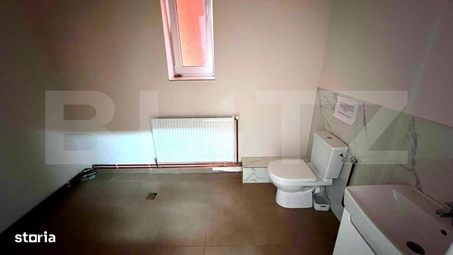Spațiu comercial, de 180 mp, în Central