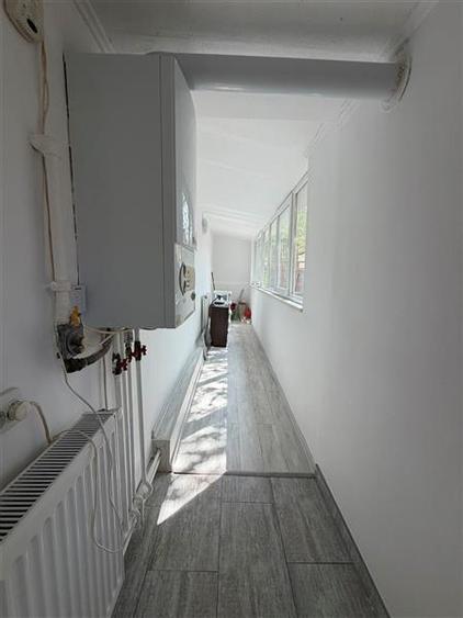 Apartament cu 2 camere semidecomandat în Tractorul