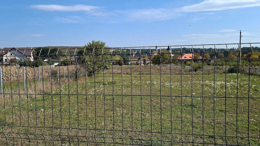 Teren de 1500 mp, în Dragomirna