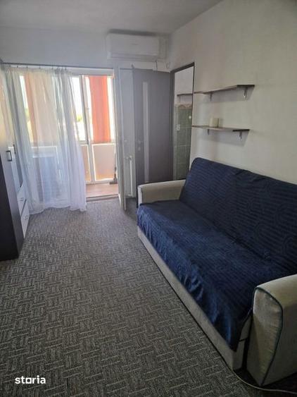 Garsonieră semidecomandată în Buziașului