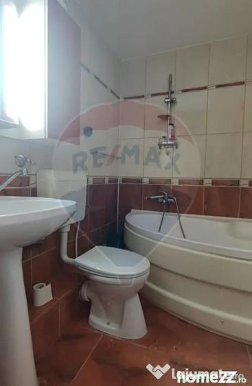 Apartament cu 3 camere decomandat în Calea Aradului