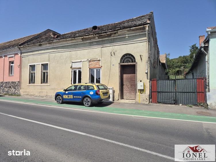 Casă cu 3 camere cu Teren 3378 Mp în Aiud