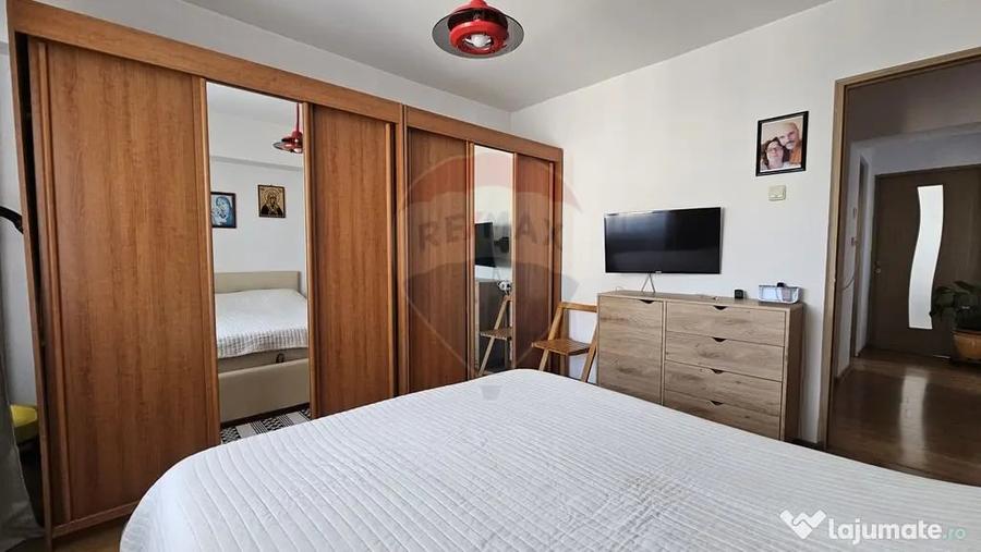 Apartament cu 3 camere decomandat în Burdujeni