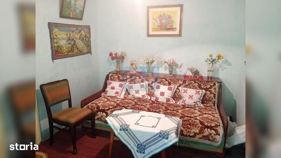 Casă cu 3 camere cu Teren 1169 Mp în Șendreni
