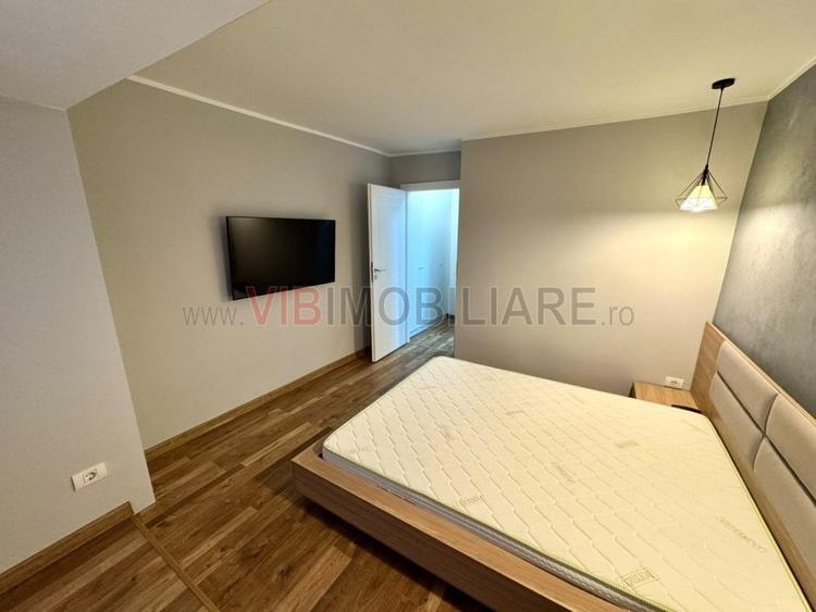 Apartament cu 3 camere semidecomandat în Crângași