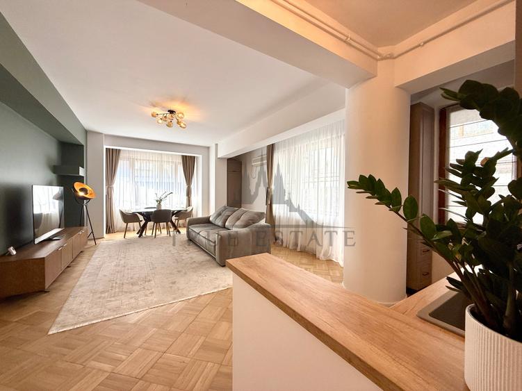 Apartament cu 3 camere decomandat în Kiseleff