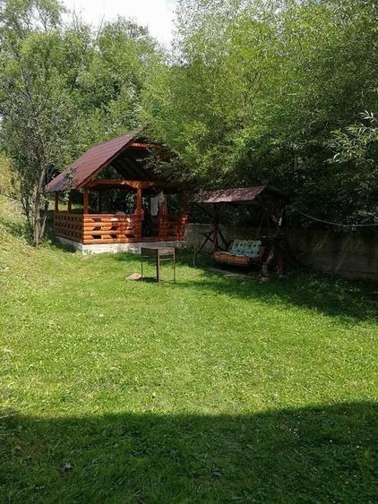 Casă cu 4 camere în Albac