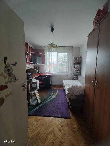 Apartament cu 3 camere în Progresul