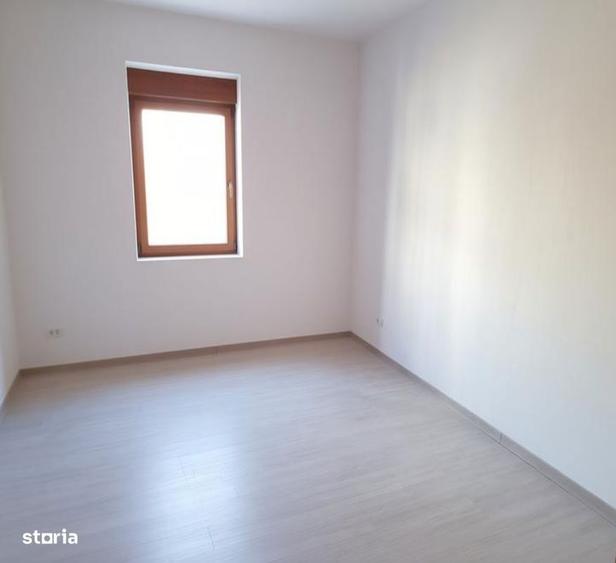 Apartament cu 2 camere nedecomandat în Central