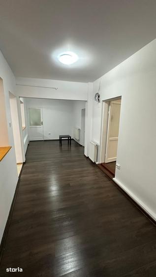 Casă cu 3 camere cu Teren 145 Mp în Andronache