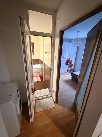 Apartament cu 3 camere semidecomandat în Sălaj