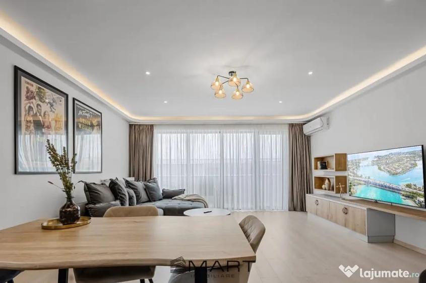 Apartament cu 4 camere decomandat în Tractorul