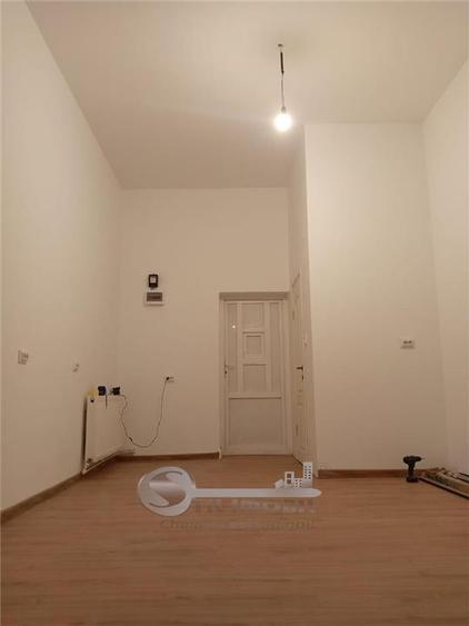 Spațiu comercial, de 20 mp, în Târgu Cucu