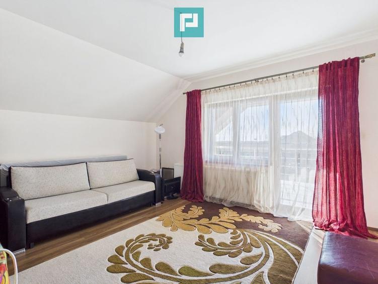 Casă cu 5 camere cu Teren 800 Mp în Zimandcuz