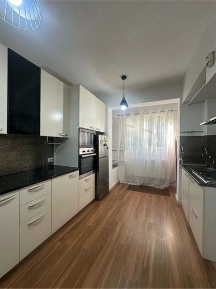 Apartament cu 2 camere semidecomandat, mobilat în Vatra Luminoasă