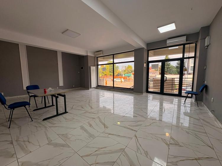 Spațiu comercial, de 77 mp, în Bucureștii Noi