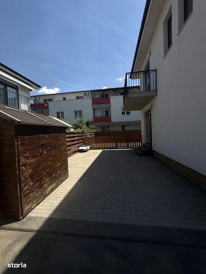 Duplex la cheie zona Sesul de Sus ,strada privata cu bariera . - 5