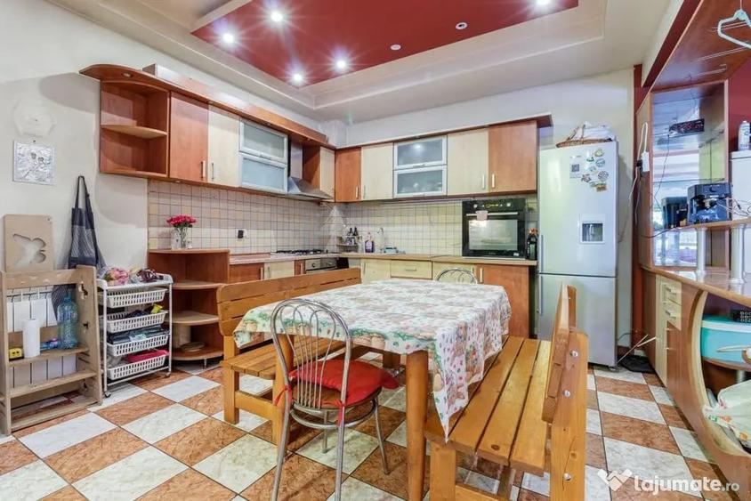 Spațiu comercial, de 164 mp, în Apărătorii Patriei