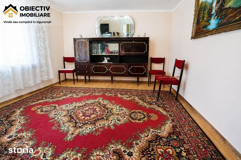 Casă cu 2 camere cu Teren 3477 Mp în Costișa