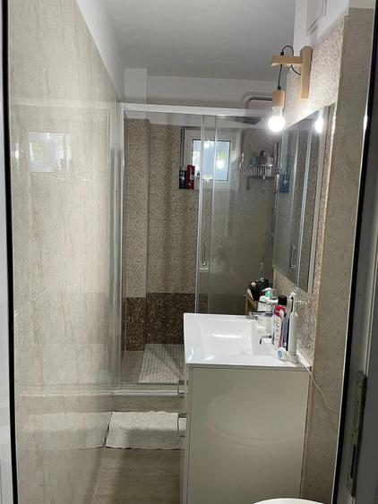 Apartament cu 2 camere semidecomandat în Tipografilor