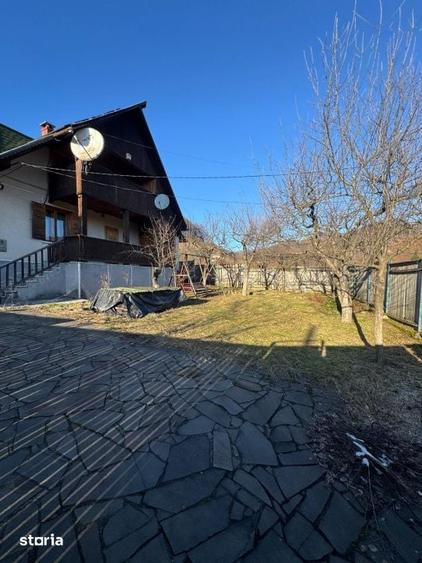 Casă cu 4 camere cu Teren 1000 Mp în Firiza